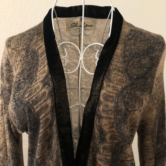 Share Spirit Japanese Cardigan - Picture 4 of 15